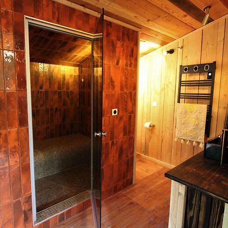 Habitat Createur - Hebergements Insolites Au Camping Municipal "Les Ecureuils" Recoubeau-Jansac エクステリア 写真
