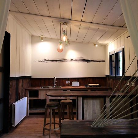 Habitat Createur - Hebergements Insolites Au Camping Municipal "Les Ecureuils" Recoubeau-Jansac エクステリア 写真