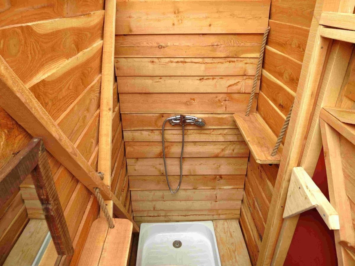 Habitat Createur - Hebergements Insolites Au Camping Municipal "Les Ecureuils" Recoubeau-Jansac エクステリア 写真