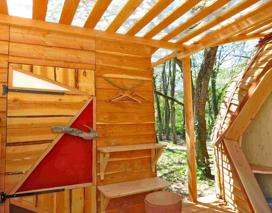 Habitat Createur - Hebergements Insolites Au Camping Municipal "Les Ecureuils" Recoubeau-Jansac エクステリア 写真