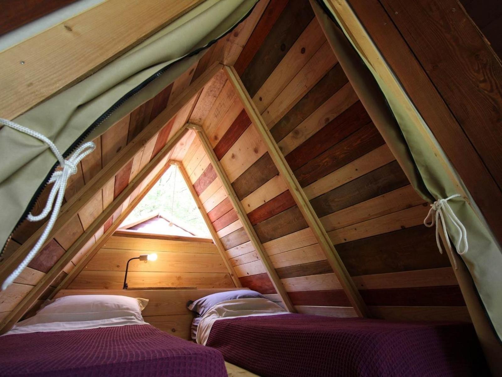 Habitat Createur - Hebergements Insolites Au Camping Municipal "Les Ecureuils" Recoubeau-Jansac エクステリア 写真